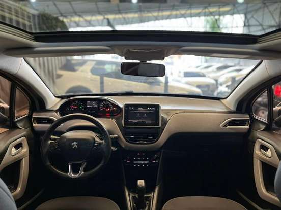 PEUGEOT-208-1.2 ALLURE 12V FLEX 4P MANUAL PEUGEOT-208-2017