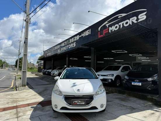 PEUGEOT-208-2013