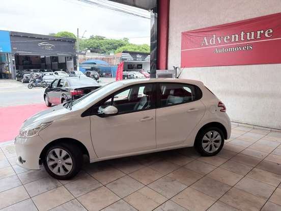 PEUGEOT-208-2014