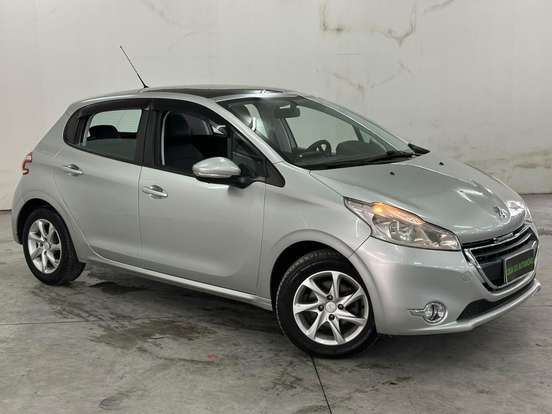 PEUGEOT-208-2014
