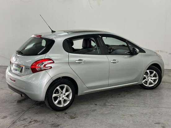PEUGEOT-208-1.5 ALLURE 8V FLEX 4P MANUAL PEUGEOT-208-2014