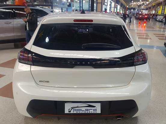 PEUGEOT-208-2022