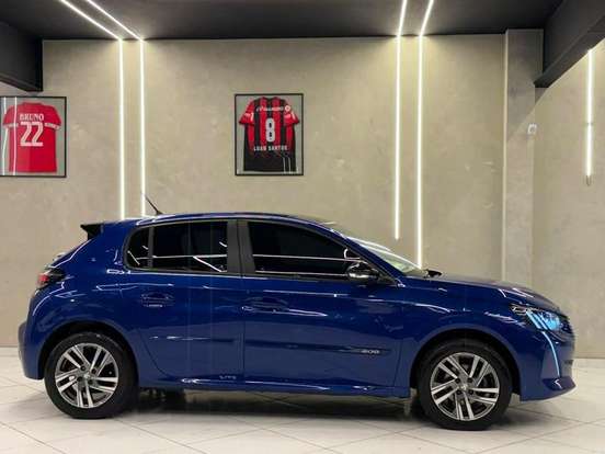 PEUGEOT-208-2022