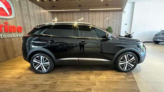 PEUGEOT-3008-2019