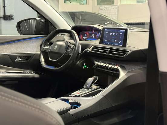 PEUGEOT-3008-1.6 GRIFFE PACK THP 16V GASOLINA 4P AUTOMÁTICO PEUGEOT-3008-2019