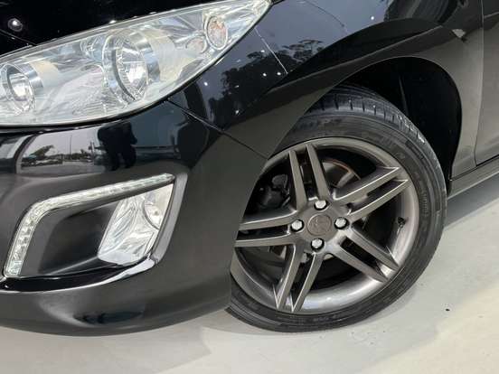 PEUGEOT-308-2015