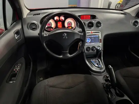 PEUGEOT-408-2011