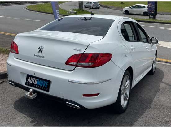 PEUGEOT-408-2011