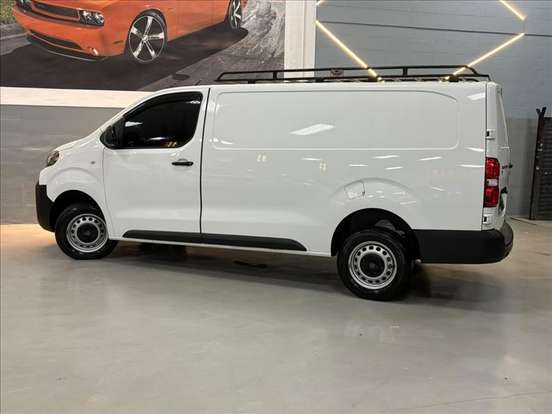 PEUGEOT-EXPERT-2025