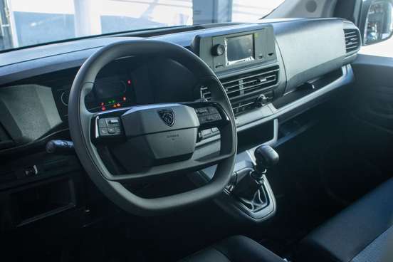 PEUGEOT-EXPERT-2.2 TURBO DIESEL CARGO MANUAL PEUGEOT-EXPERT-2025