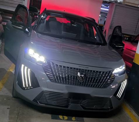 PEUGEOT 2008 1.0 TURBO 200 FLEX GT CVT