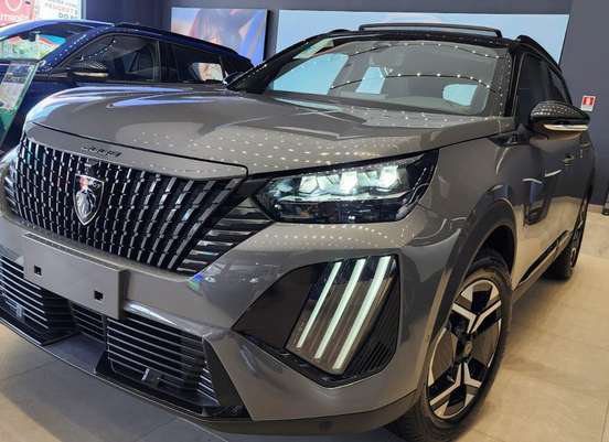 PEUGEOT-2008-2025