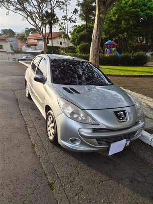PEUGEOT-207-2011
