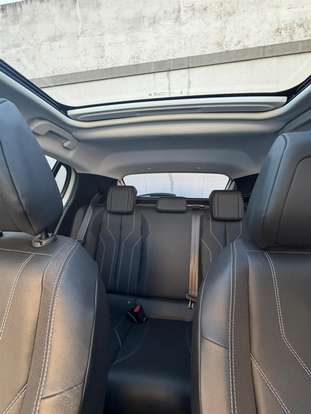 PEUGEOT-208-2023