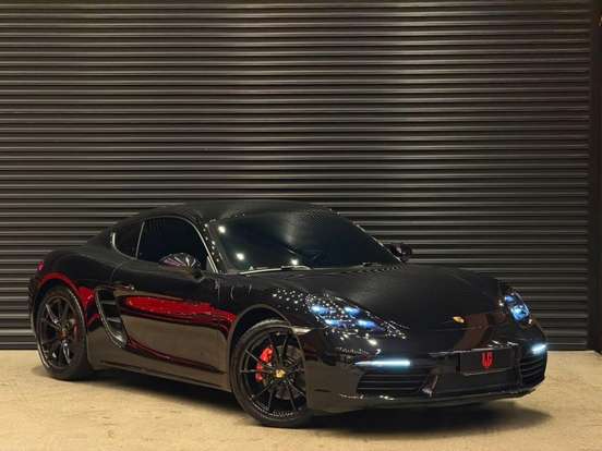 PORSCHE-718-2023