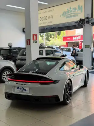 PORSCHE-911-2022