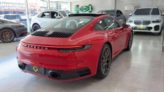 PORSCHE-911-2024