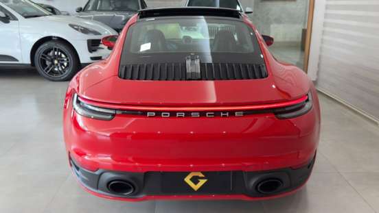 PORSCHE-911-2024