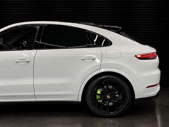 PORSCHE-CAYENNE-3.0 V6 E-HYBRID COUPÉ AWD TIPTRONIC S PORSCHE-CAYENNE-2021