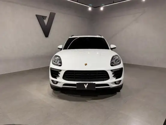 PORSCHE-MACAN-2.0 16V GASOLINA 4P AUTOMÁTICO PORSCHE-MACAN-2018