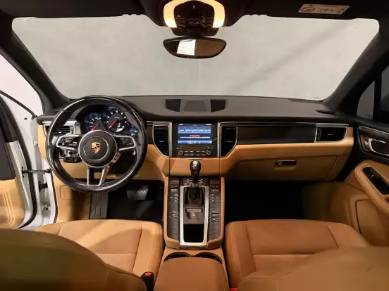 PORSCHE-MACAN-2.0 16V GASOLINA 4P AUTOMÁTICO PORSCHE-MACAN-2018