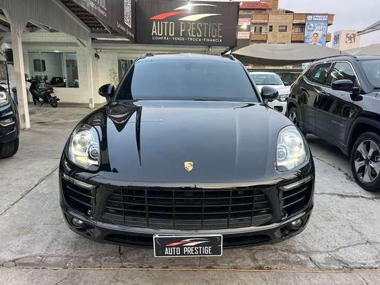 PORSCHE-MACAN-2014