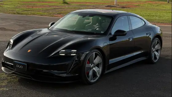PORSCHE TAYCAN 4S ELÉTRICO