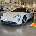 PORSCHE TAYCAN GTS ELÉTRICO PORSCHE TAYCAN GTS ELÉTRICO