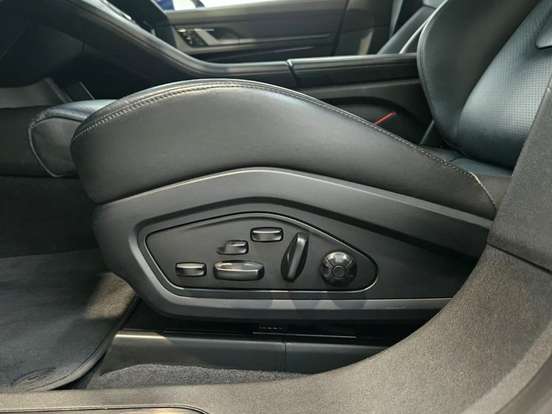 PORSCHE-TAYCAN-TURBO ELÉTRICO PORSCHE-TAYCAN-2020