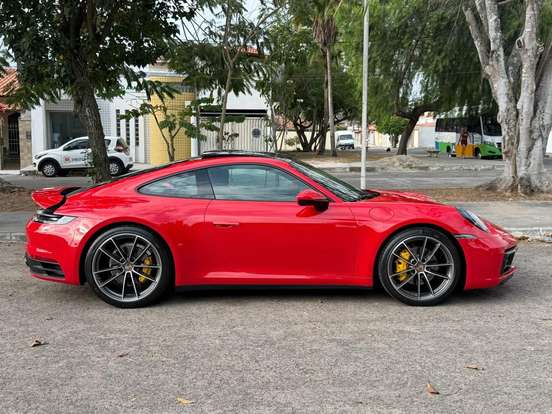 PORSCHE-911-2022