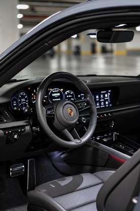PORSCHE-911-2023
