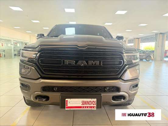 RAM-1500-5.7 V8 GASOLINA LIMITED NIGHT EDITION CD 4X4 AUTOMÁTICO RAM-1500-2023