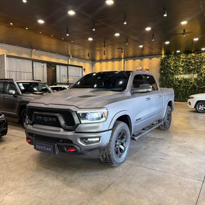 RAM 1500 5.7 V8 GASOLINA REBEL CD 4X4 AUTOMÁTICO