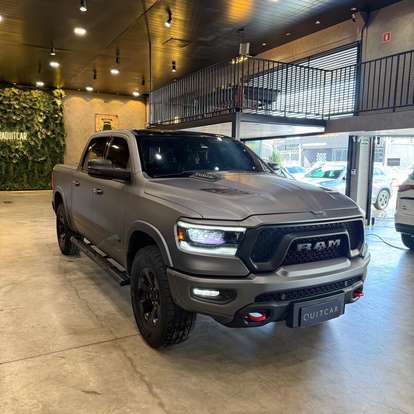 RAM-1500-5.7 V8 GASOLINA REBEL CD 4X4 AUTOMÁTICO RAM-1500-2022