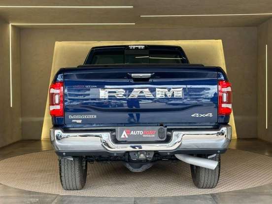 RAM-2500-6.7 I6 TURBO DIESEL LARAMIE CD 4X4 AUTOMÁTICO RAM-2500-2021