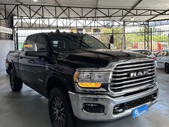 RAM-3500-6.7 I6 TURBO DIESEL LIMITED LONGHORN CD 4X4 AUTOMÁTICO RAM-3500-2023