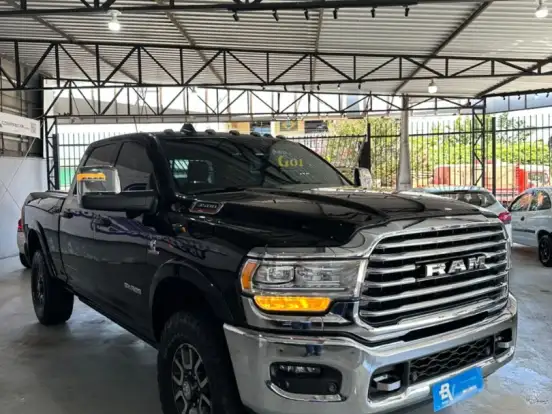 RAM-3500-6.7 I6 TURBO DIESEL LIMITED LONGHORN CD 4X4 AUTOMÁTICO RAM-3500-2023