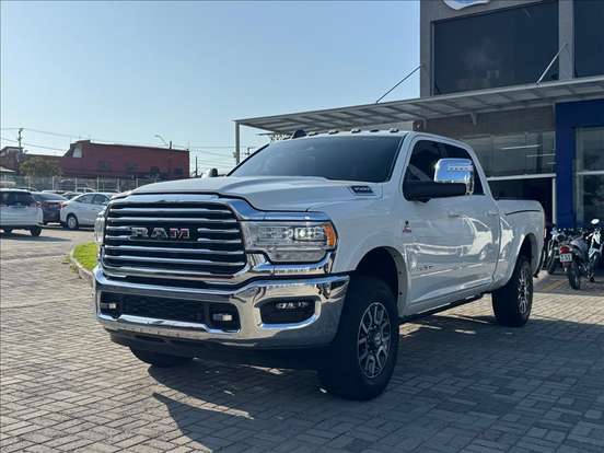 RAM-3500-6.7 I6 TURBO DIESEL LIMITED LONGHORN CD 4X4 AUTOMÁTICO RAM-3500-2024