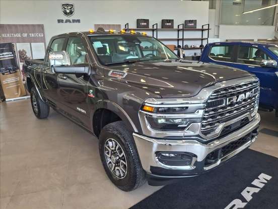 RAM-3500-6.7 I6 TURBO DIESEL LIMITED LONGHORN CD 4X4 AUTOMÁTICO RAM-3500-2026
