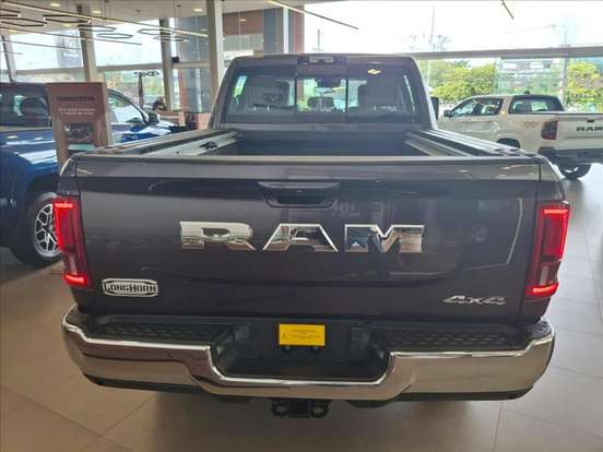 RAM-3500-6.7 I6 TURBO DIESEL LIMITED LONGHORN CD 4X4 AUTOMÁTICO RAM-3500-2026