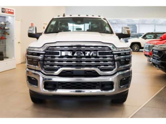 RAM-3500-6.7 I6 TURBO DIESEL LIMITED LONGHORN CD 4X4 AUTOMÁTICO RAM-3500-2026
