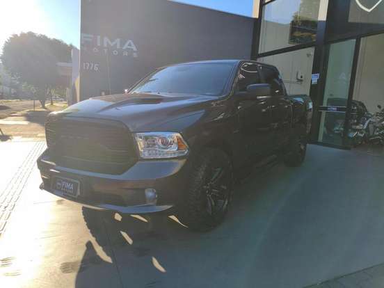 RAM-CLASSIC-5.7 V8 GASOLINA LARAMIE CD 4X4 AUTOMÁTICO RAM-CLASSIC-2022