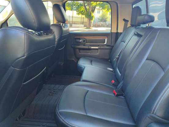 RAM-CLASSIC-5.7 V8 GASOLINA LARAMIE CD 4X4 AUTOMÁTICO RAM-CLASSIC-2022