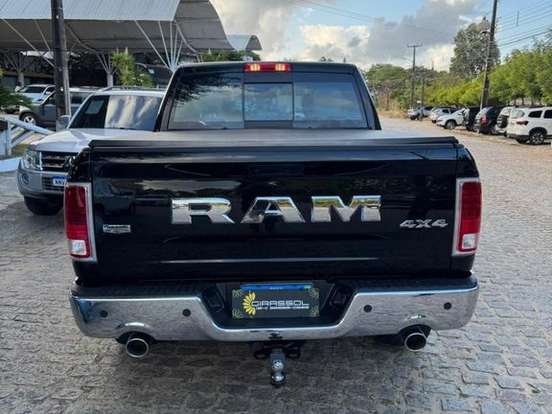 RAM-CLASSIC-5.7 V8 GASOLINA LARAMIE CD 4X4 AUTOMÁTICO RAM-CLASSIC-2022
