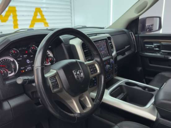 RAM-CLASSIC-5.7 V8 GASOLINA LARAMIE CD 4X4 AUTOMÁTICO RAM-CLASSIC-2022
