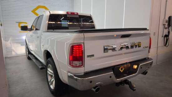 RAM-CLASSIC-5.7 V8 GASOLINA LARAMIE CD 4X4 AUTOMÁTICO RAM-CLASSIC-2022