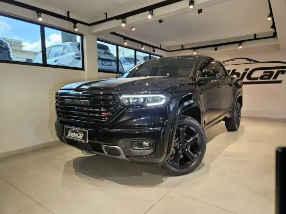 RAM RAMPAGE 2.0 HURRICANE 4 TURBO GASOLINA R/T 4X4 AUTOMÁTICO