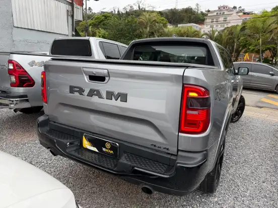 RAM-RAMPAGE-2.0 HURRICANE 4 TURBO GASOLINA R/T 4X4 AUTOMÁTICO RAM-RAMPAGE-2025