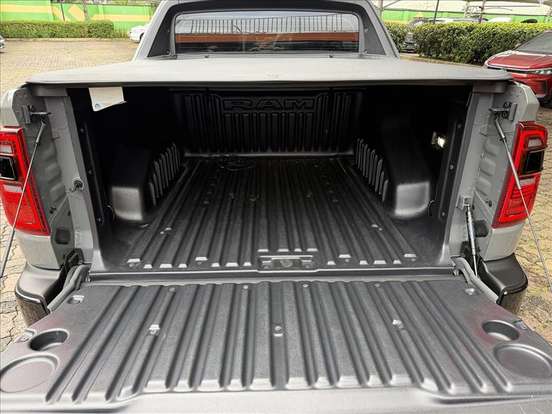 RAM-RAMPAGE-2.0 HURRICANE 4 TURBO GASOLINA R/T 4X4 AUTOMÁTICO RAM-RAMPAGE-2025
