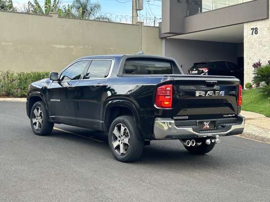 RAM-RAMPAGE-2.2 TURBO DIESEL LARAMIE 4X4 AUTOMÁTICO RAM-RAMPAGE-2025